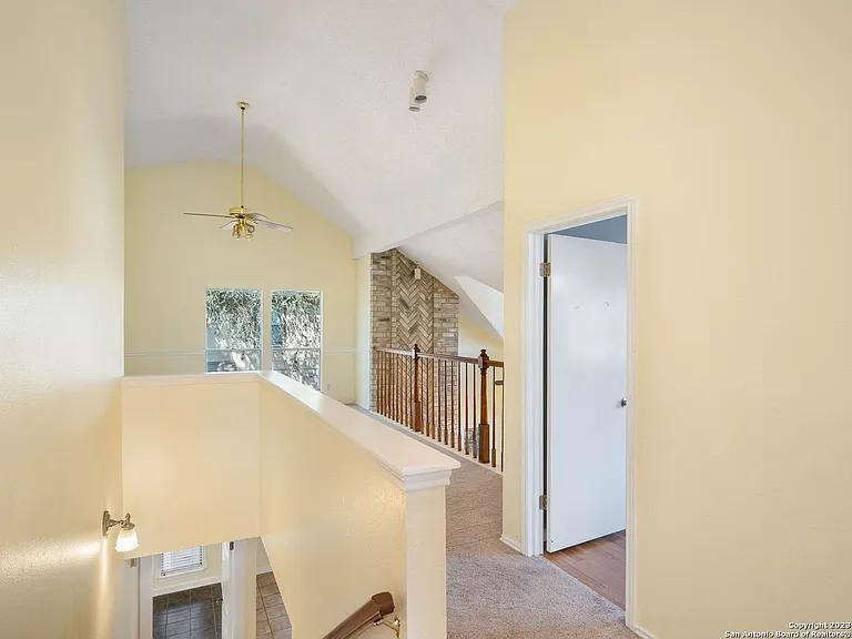 21119 Sierra Crst — Photo 18