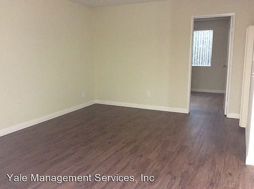 3rd image of 8360 Northgate Ave APT 212
