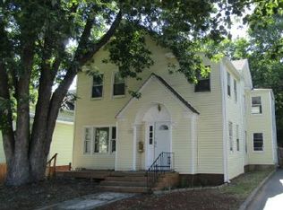33 Meadow St, Wallingford, CT 06492