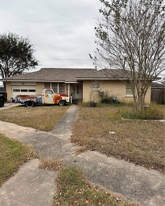 1st image of 4010 Markins Dr