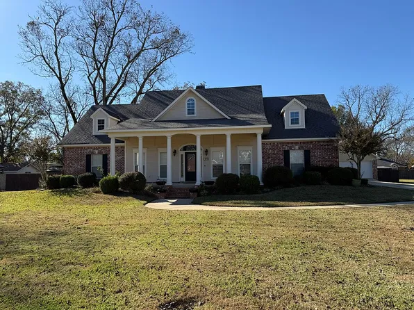 5814 Caspiana Ln, Bossier City, LA 71112