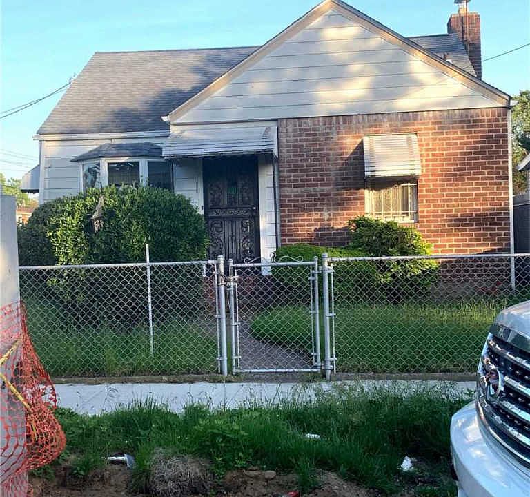 1st image of 15918 134th Ave