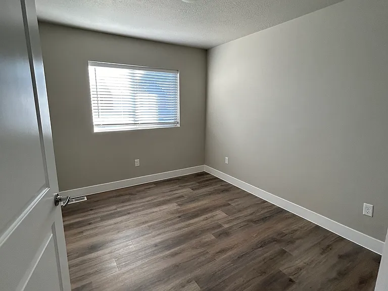 2085 N 275 W #23 — Photo 46