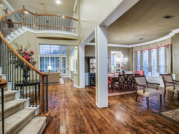 4th image of 1321 Camberley Ct