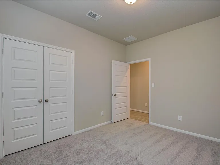 8418 Beacon Bay Cir — Photo 26