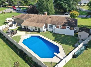 2725 Sterling Point Dr, Portsmouth, VA 23703