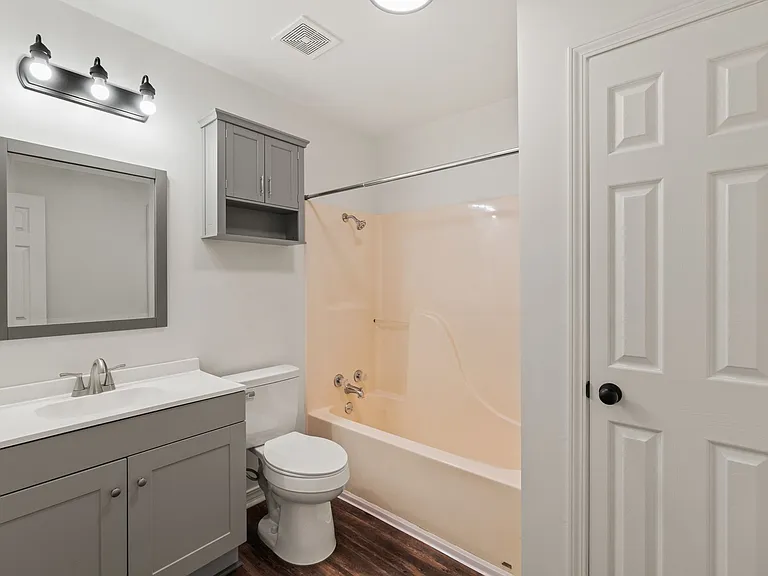 44 Griffith Rd #3 — Photo 7