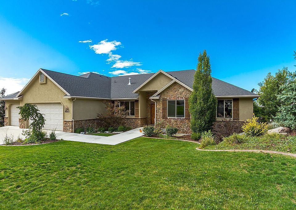 1st image of 9267 N Canyon Heights Dr