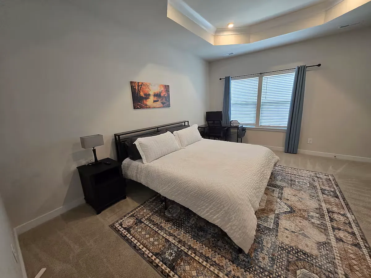 3 bed, 2.5 bath, 1741 sqft, $3,400 — Photo 4
