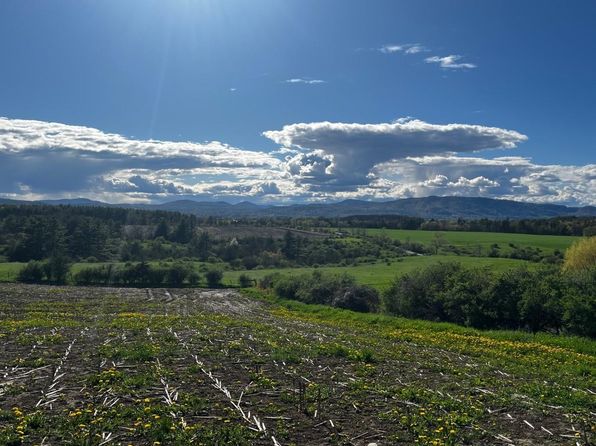 Crown Point Road, Bridport, VT 05734
