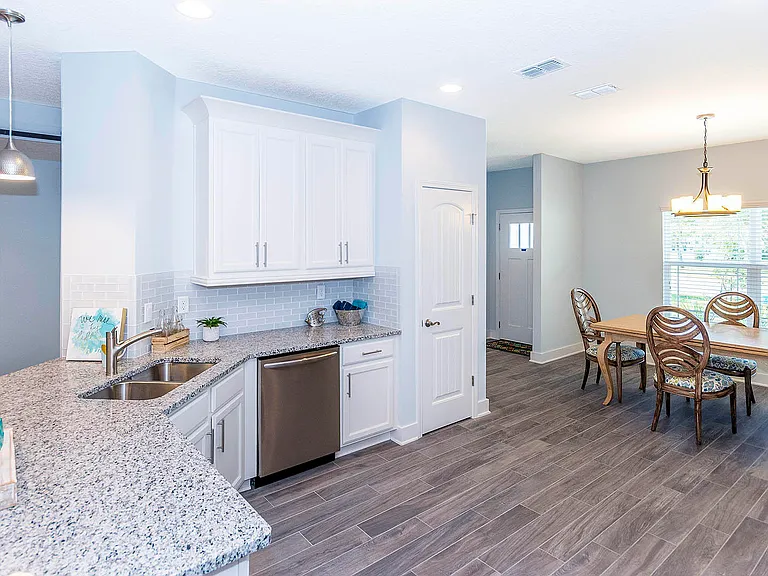 707 Amberjack Ln — Photo 10