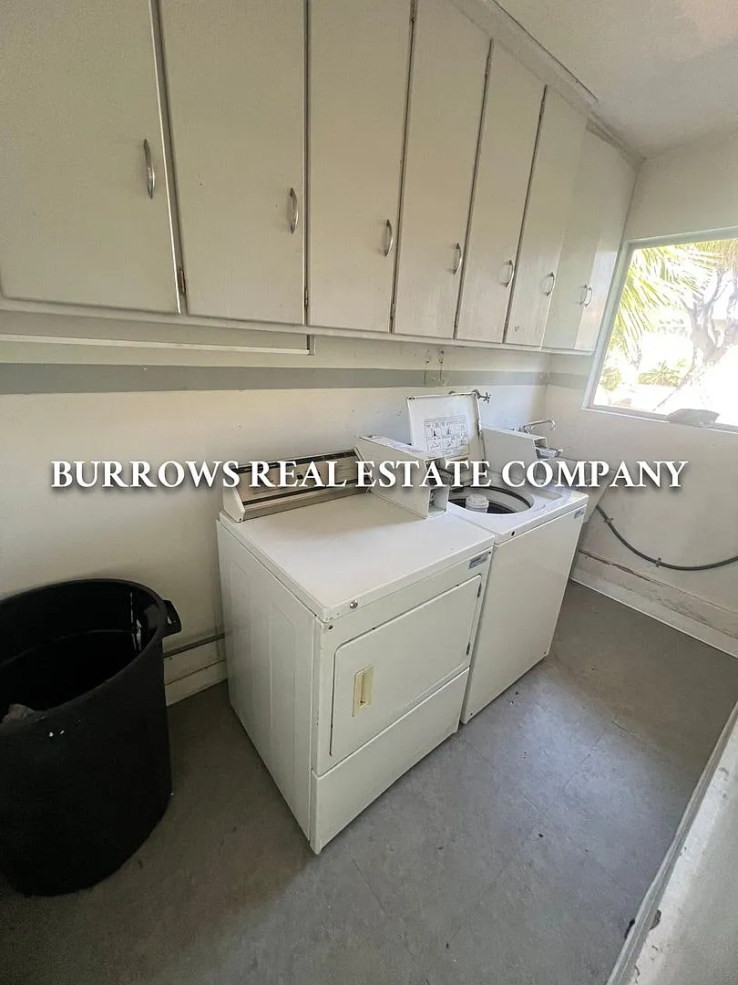 Single story 2 bedroom, 1 bathroom apartment in Ventura — Photo 4