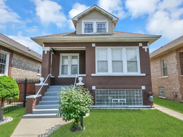 3243 S Komensky Ave, Chicago, IL 60623