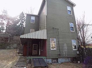 818 6th St, Braddock, PA 15104