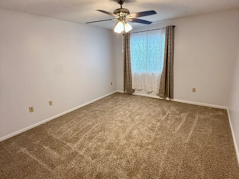 38 Rio Grande Cir #2 — Photo 5