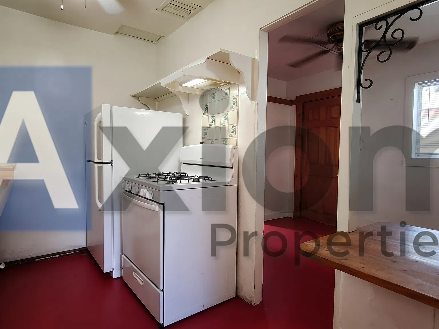 1 bed, 348 sqft, $745 — Photo 4