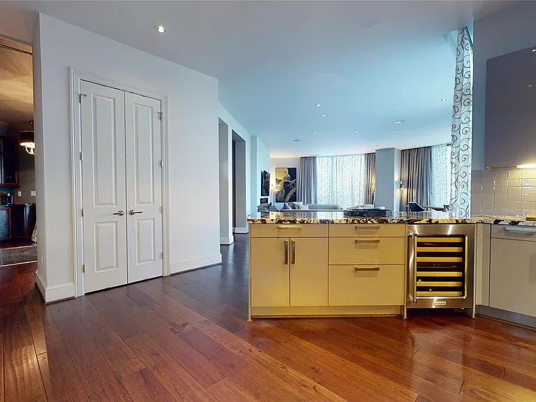 1409 Post Oak Blvd #902 — Photo 19