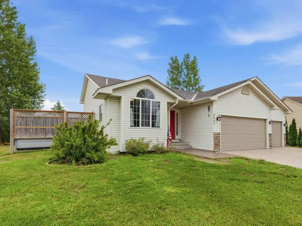 4442 Eakern Cir NE, Monticello, MN 55362