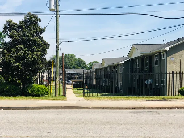 Fairway Court Apartments
