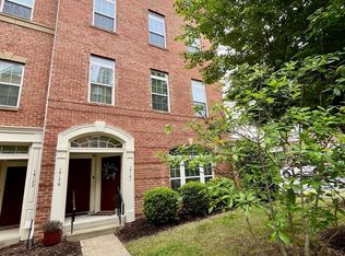 15181 Leicestershire St, Woodbridge, VA 22191