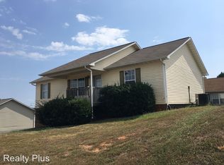 209 Tristain Rd, Dandridge, TN 37725