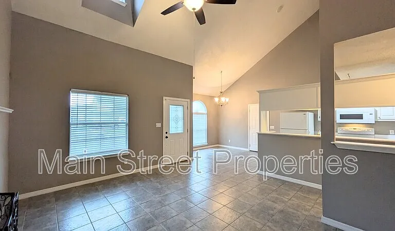 3180 Birdseye Cir — Photo 5