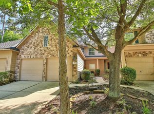 34 Alderon Woods Pl, Spring, TX 77382