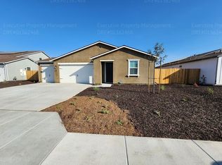 7810 Rockport Dr, Bakersfield, CA 93312