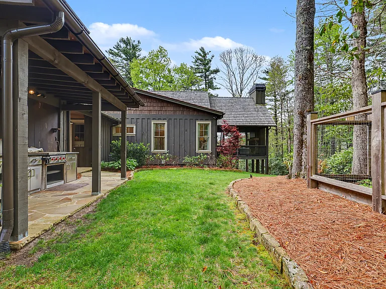 545 Cross Creek Trl — Photo 67
