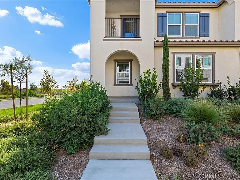 3906 E Coronado Privado — Photo 30