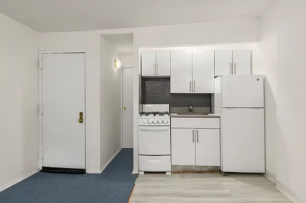 Rented by Douglas Elliman | media 2