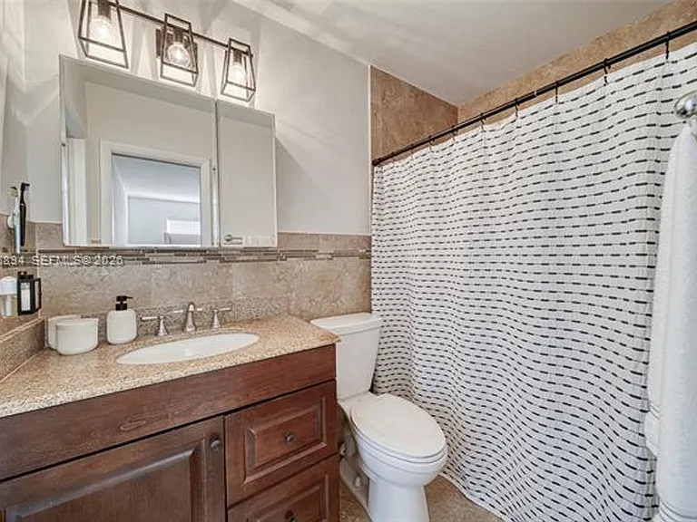 10600 SW 80th Ct — Photo 28