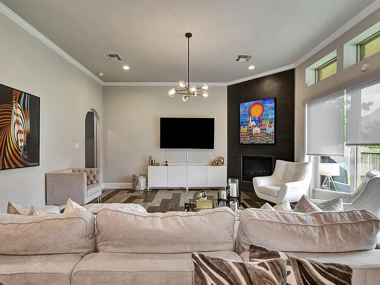 13219 Parkway Hills Dr — Photo 14