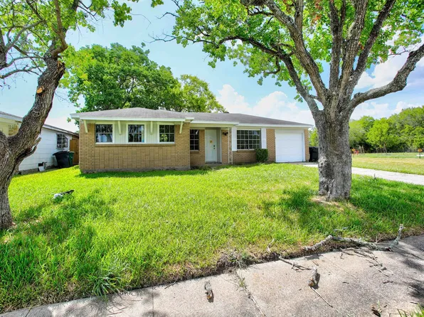 10606 Rubin St, Houston, TX 77047