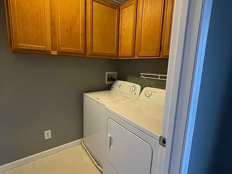 3214 Bridlerun Dr — Photo 8