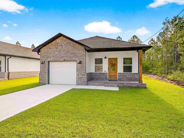 2926 N 25th Ave, Milton, FL 32583