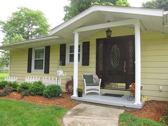 1st image of 361 Spring Valley Dr SW