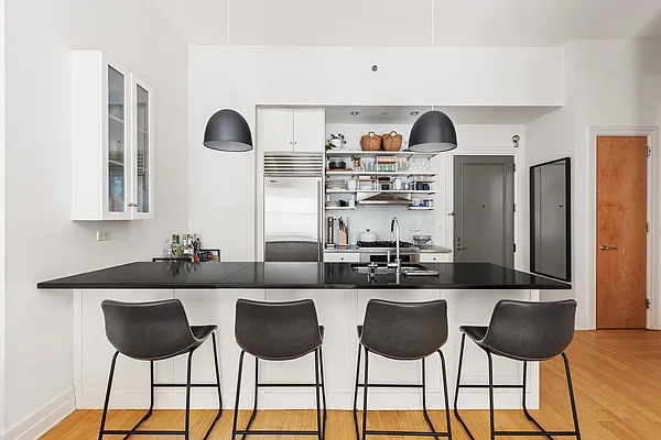 Rented by Compass | media 13