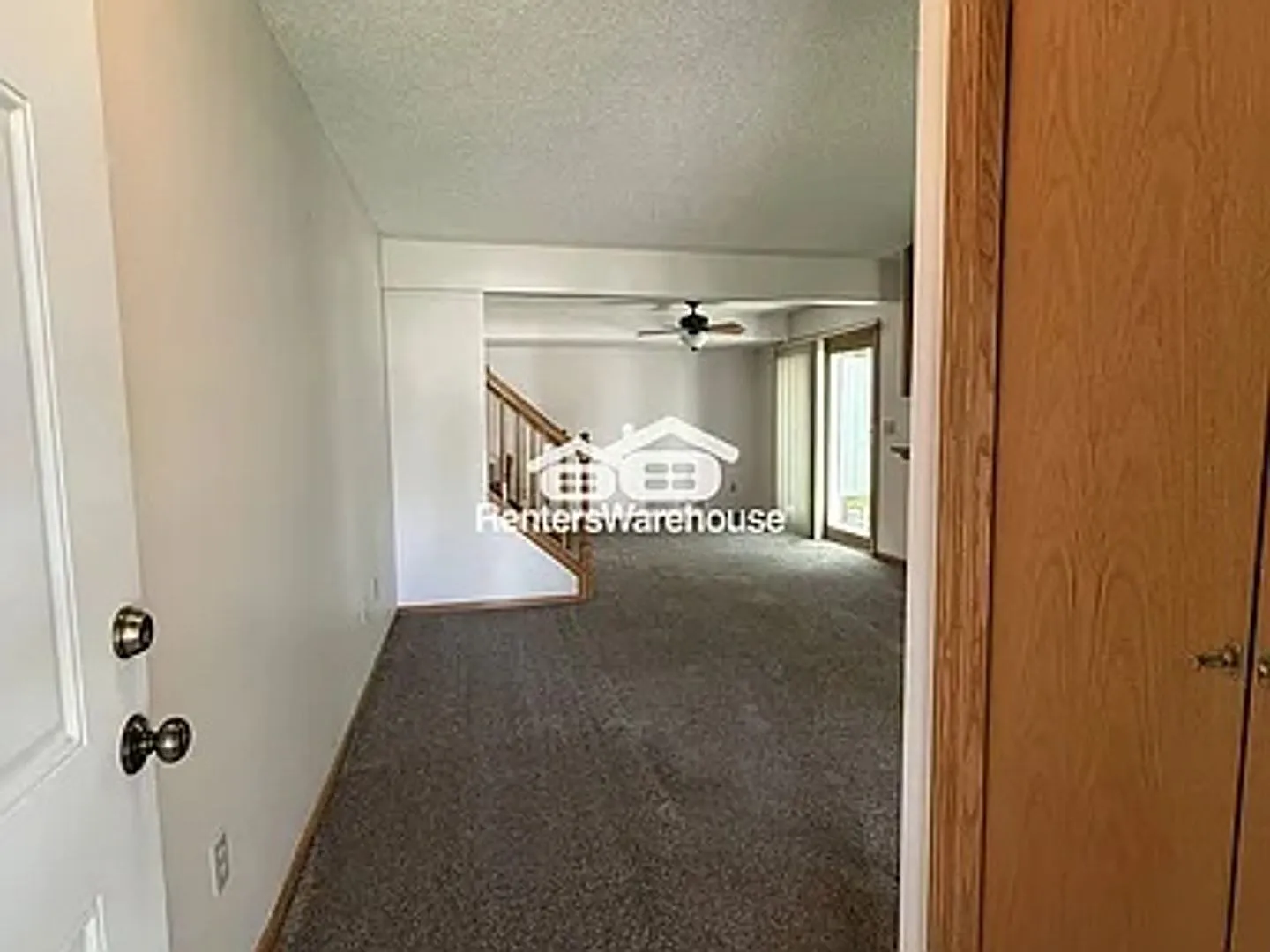 Available October 5th 3 Bedroom 2 Bath Townhouse in Chaska — Photo 4