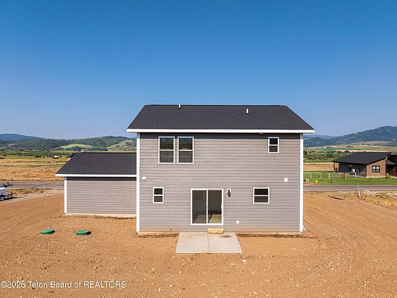 5th image of 130 Baldy Peak Dr