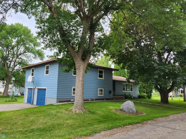 206 1st St SE, Rothsay, MN 56579