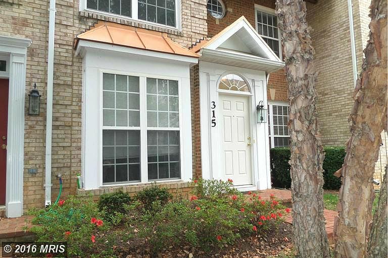1st image of 315 Fallsgrove Dr