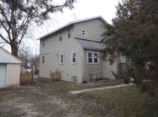420 Brierhill Dr, Round Lake Park, IL