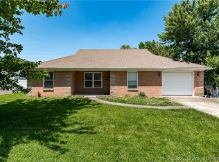 744 Frame St, Scottsburg, IN 47170