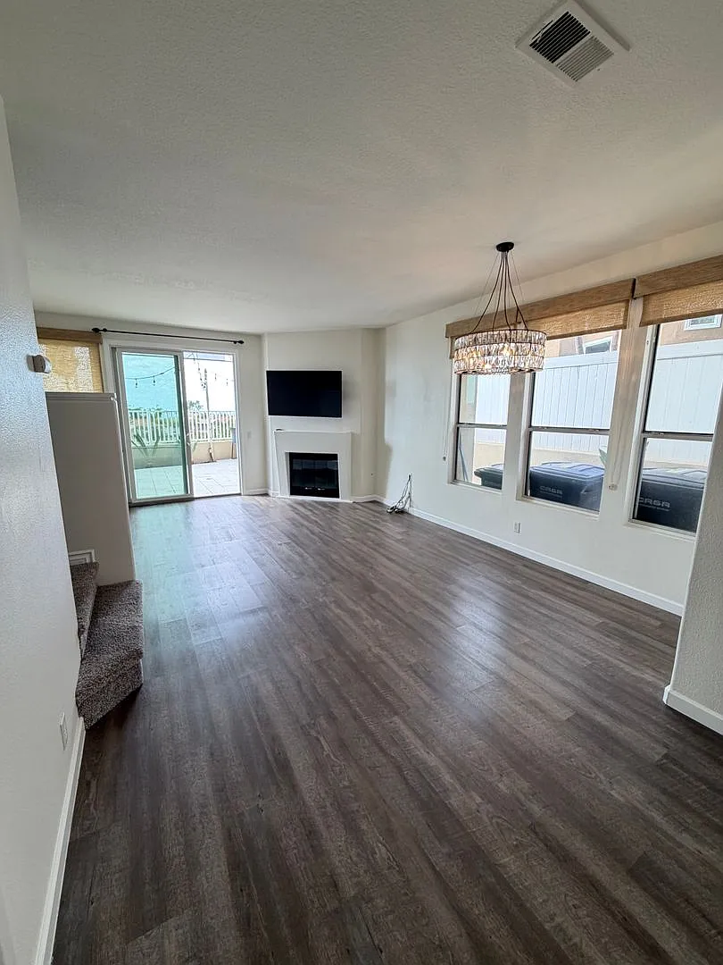 Property is a townhouse. Montecido in Portola Hill community. — Photo 2