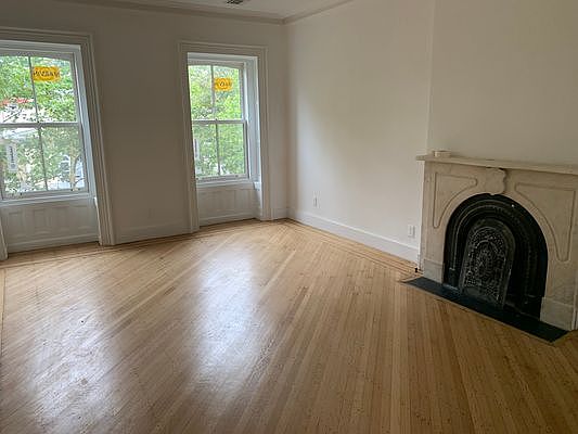 4th image of 69 Lefferts Pl #3