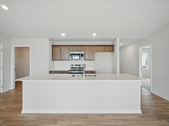 5th image of 1919 Tuscany Dr SE