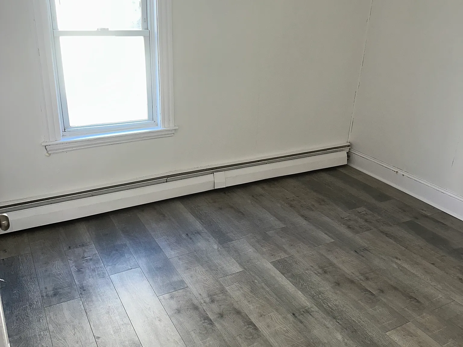 2 bed, 900 sqft, $2,400 — Photo 4