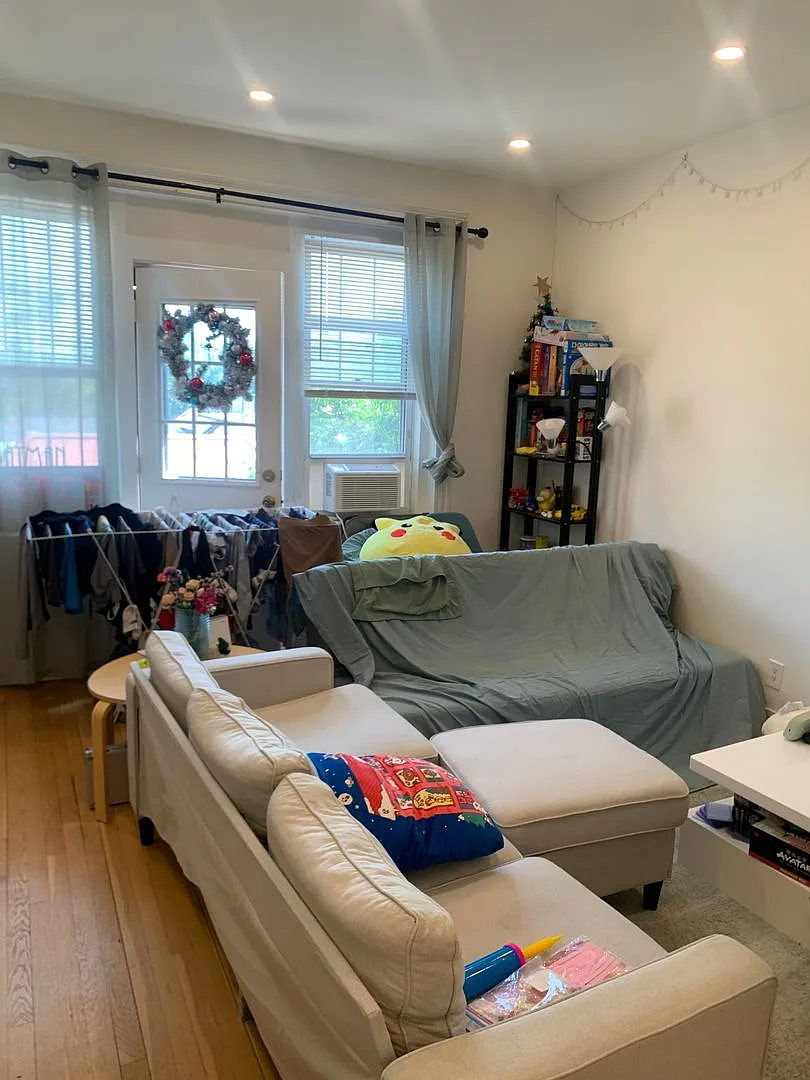 41 Mount Hood Rd #9i — Photo 1