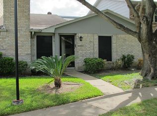 12997 High Star Dr, Houston, TX 77072